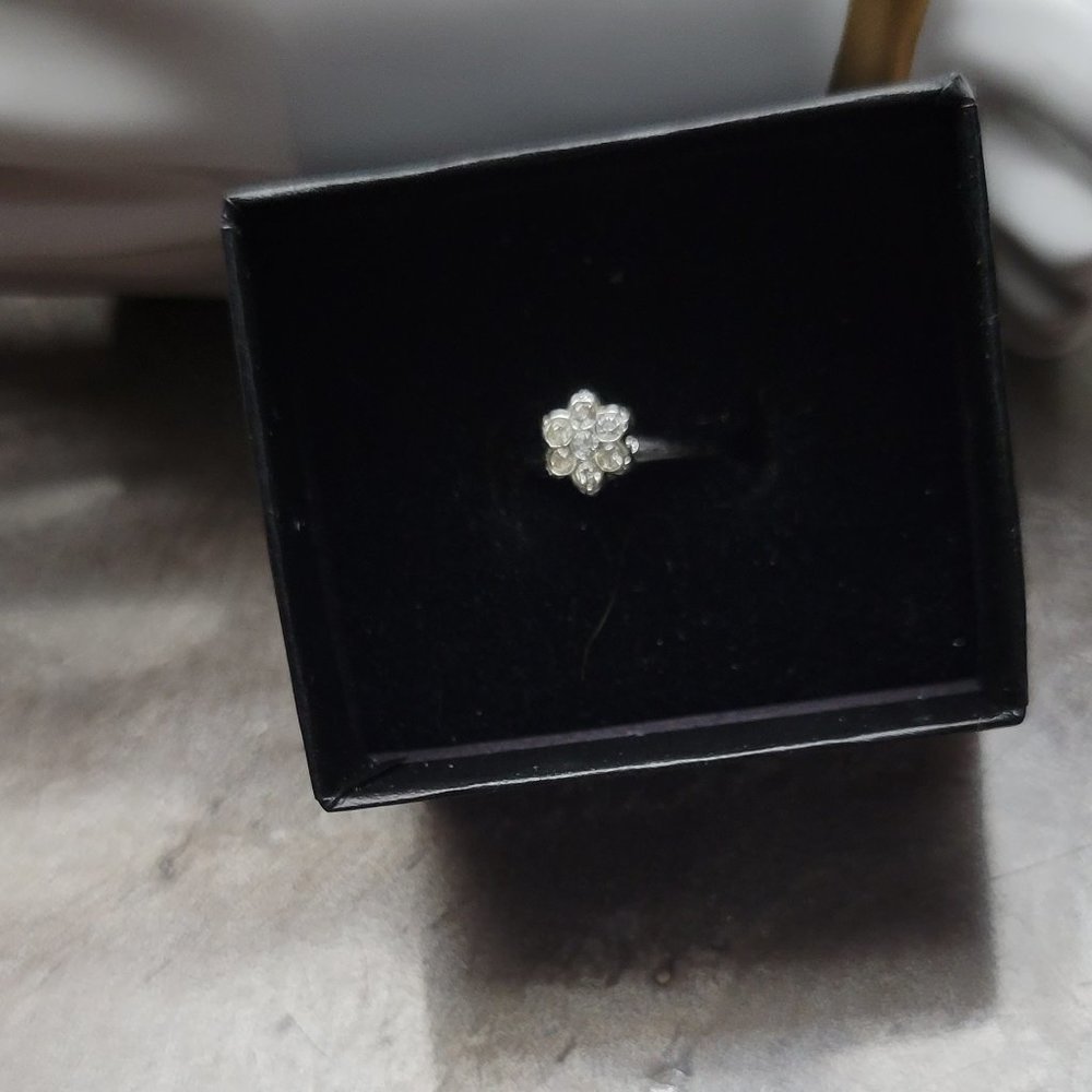 Exquisite Sterling Vintage Flower Cluster RING 925 SIZE 6